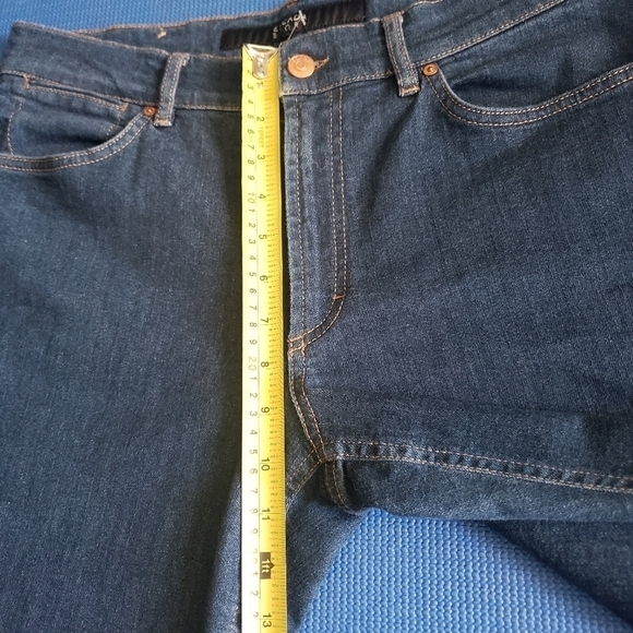 Escada Sports Linda Jeans - Picture 12 of 14